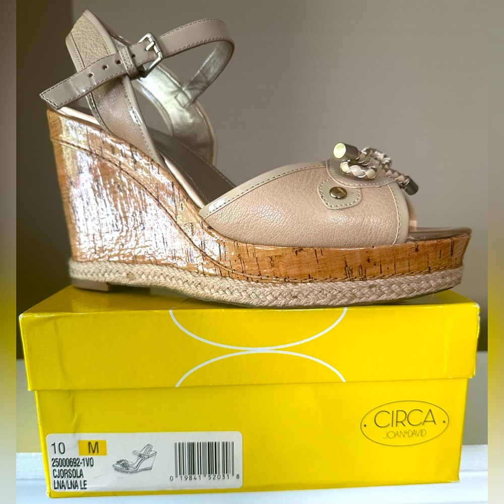 EUC VTG Women’s Beige Circa Joan & David Leather Cork Wedge Heel Sandals Sz 10